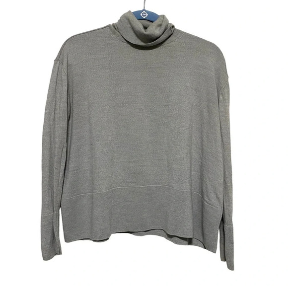 Everlane Lightweight Gray Wool Turtleneck Sweater - Picture 1 of 11